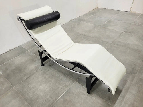 LC-4 Lounge Chair in White Leather by Le Corbusier for Cassina, 1980s